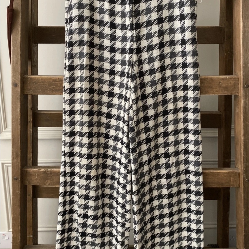 Zara Black And White Patterned Trousers Size L